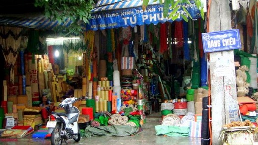 cua hang nhan sam ha noi cao cap tren pho hang chieu