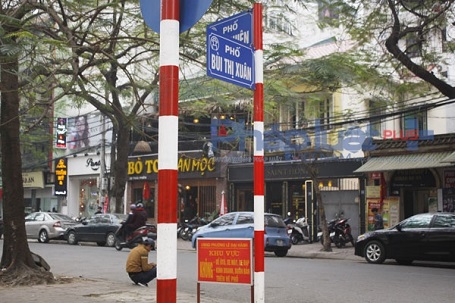 Tren pho bui thi xuan co cua hang nhan sam ha noi uy tin